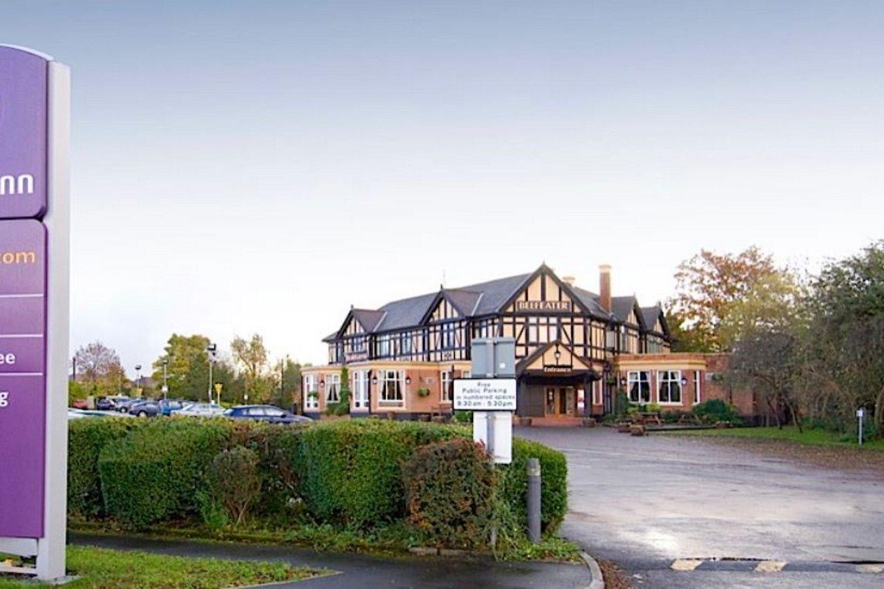 Premier Inn Manchester Airport Ringway エクステリア 写真